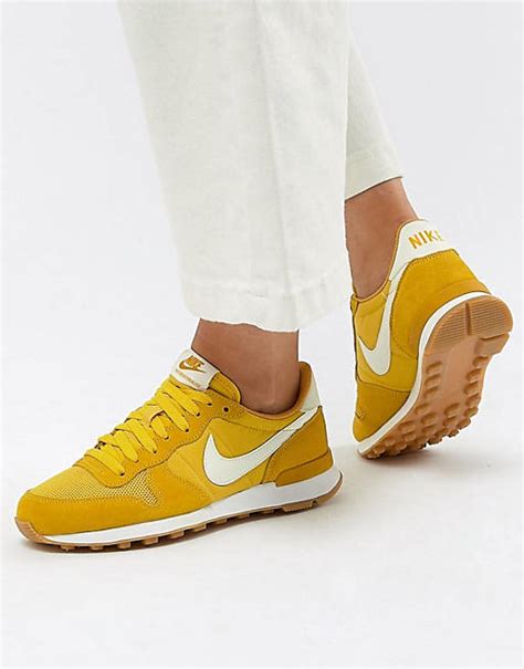 nike sneakers dames geel|Gele Nike Sneakers voor dames online .